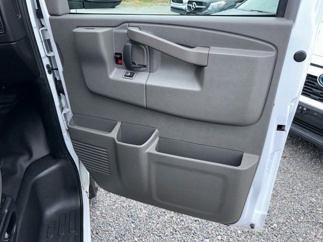 Used 2025 Chevrolet Express 2500 w/ Driver Convenience Package RWD image 29