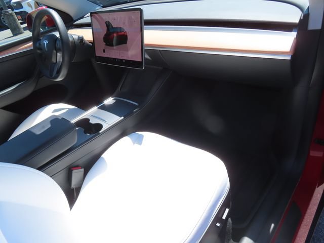Used 2022 Tesla Model Y Performance AWD/4WD image 29