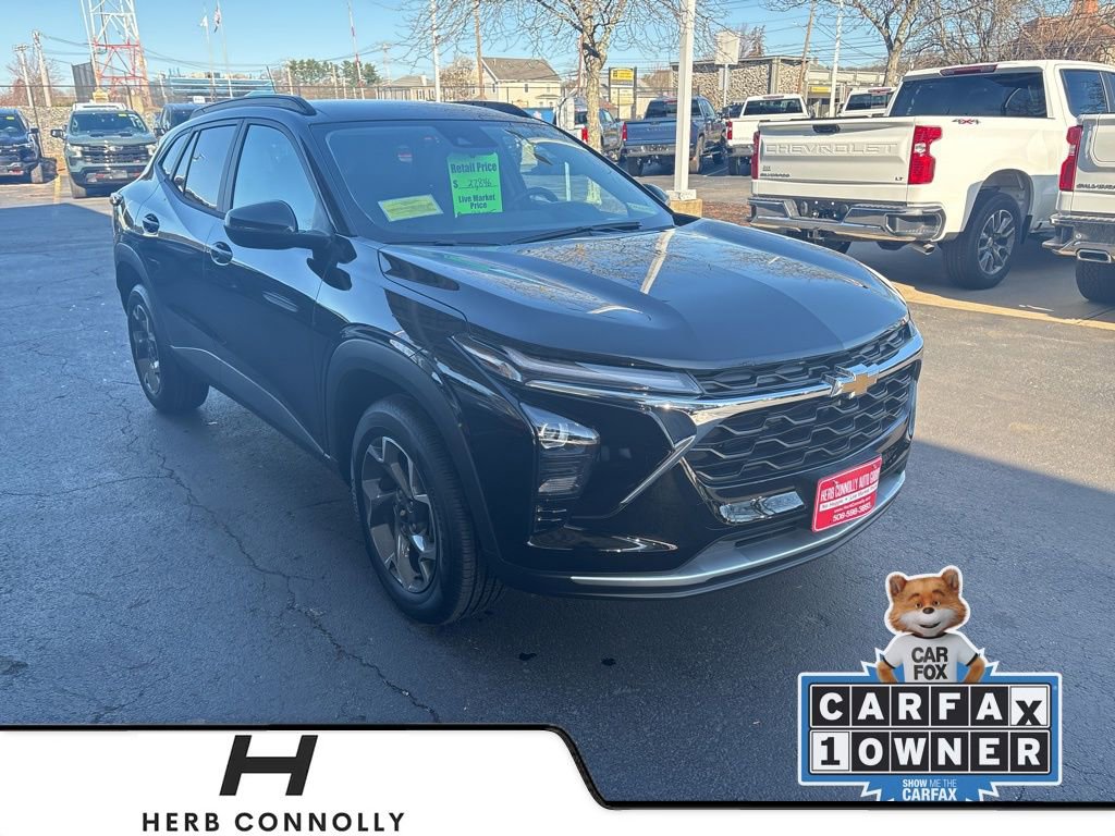 Used 2026 Chevrolet Trax LT w/ Driver Confidence Package image 1