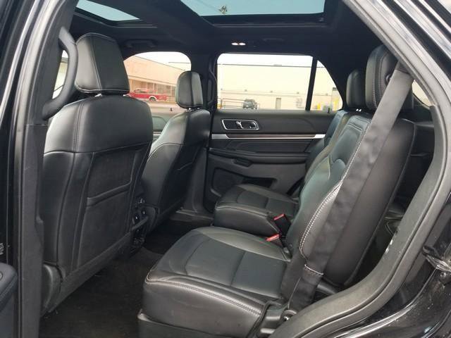 Used 2018 Ford Explorer Limited w/ Equipment Group 301A image 16