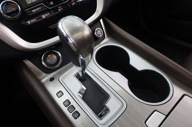 Used 2016 Nissan Murano SL w/ SL Technology Package FWD image 18