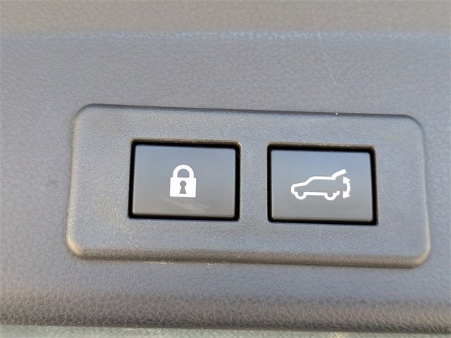 Used 2022 Subaru Ascent Touring image 13