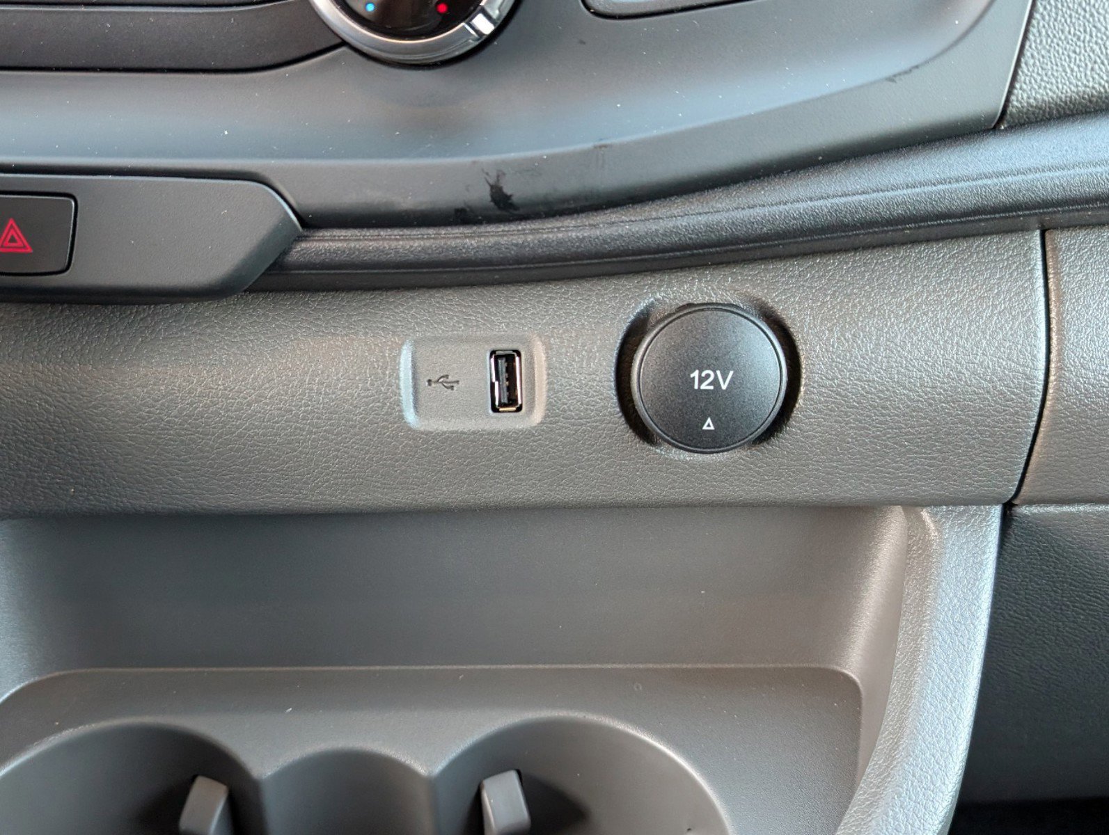 New 2025 Ford Transit 150 Low Roof w/ Load Area Protection Package image 20