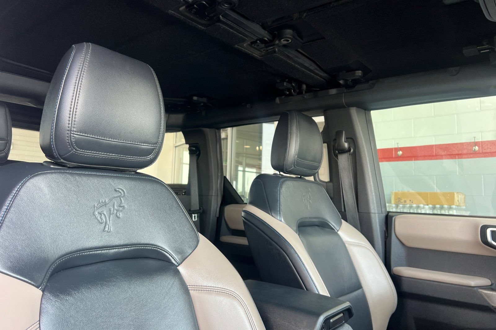 Used 2021 Ford Bronco Wildtrak AWD/4WD image 14