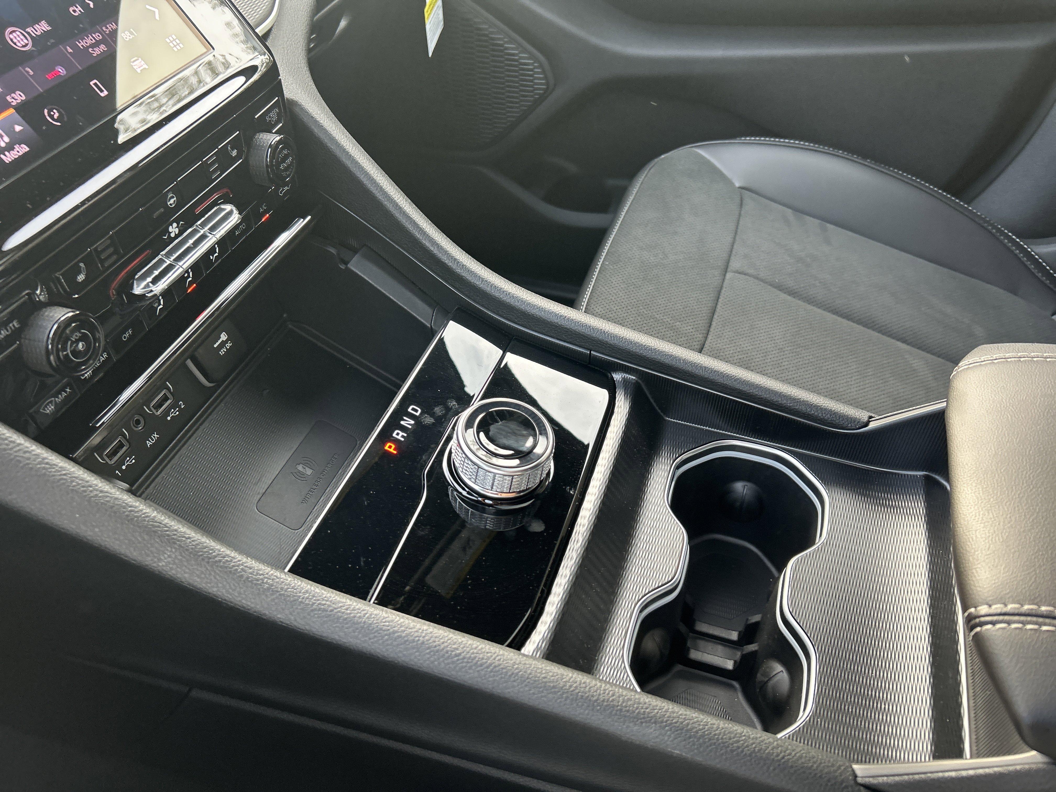 New 2025 Jeep Grand Cherokee Altitude image 44