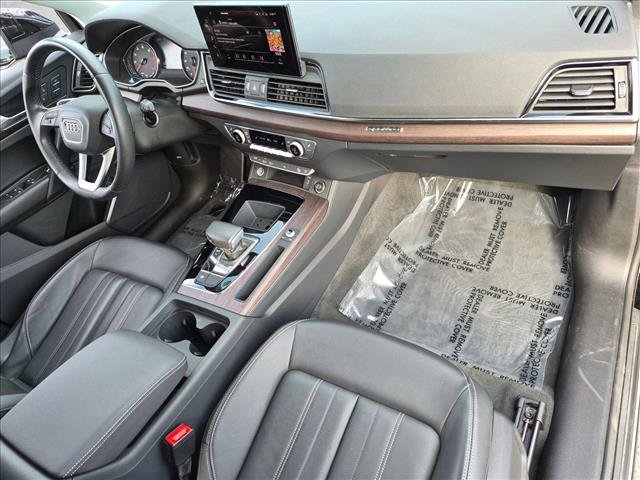 Certified 2023 Audi Q5 2.0T Premium w/ Convenience Package AWD/4WD image 18