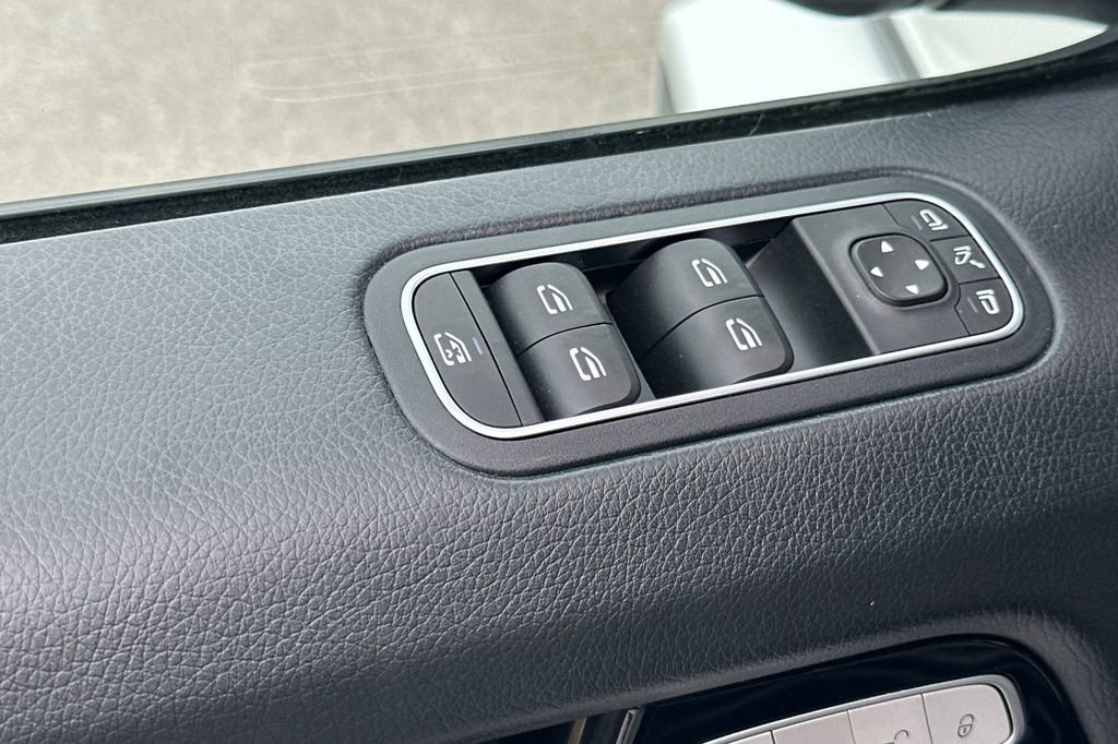 Used 2019 Mercedes-Benz G 550 image 11