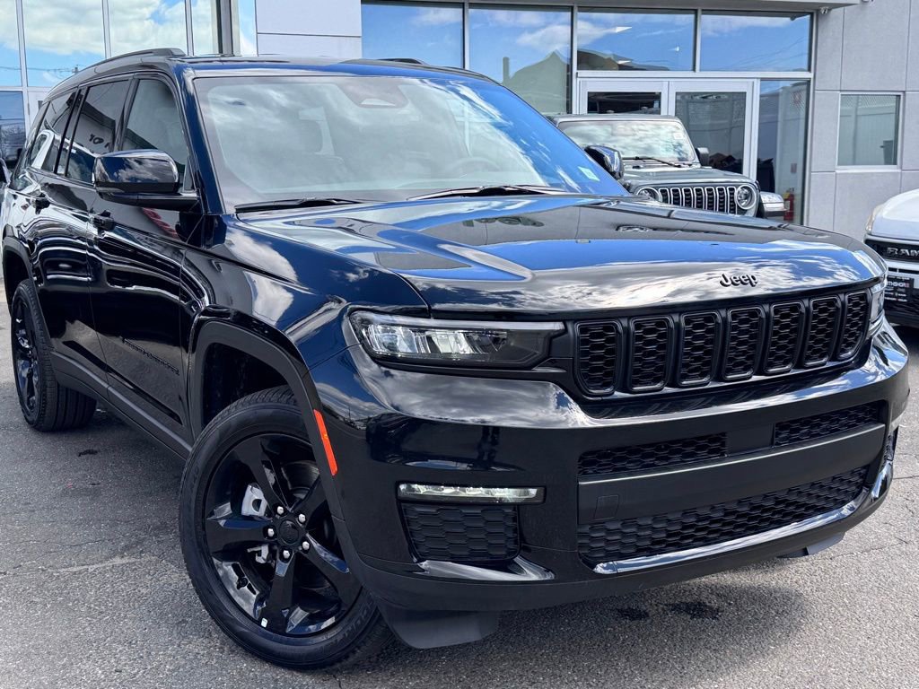 Used 2025 Jeep Grand Cherokee L Limited w/ Black Appearance Package