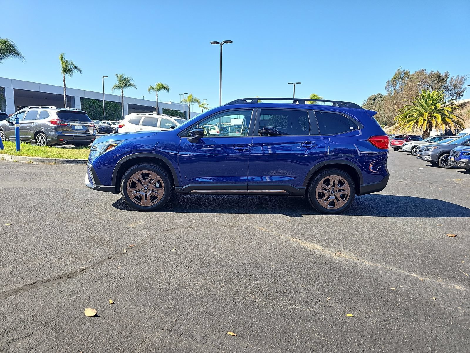 Certified 2026 Subaru Ascent Limited Bronze AWD/4WD image 4
