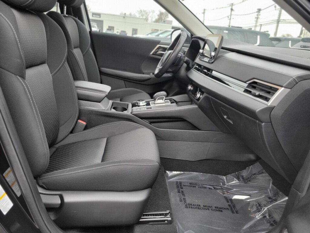 Used 2022 Mitsubishi Outlander ES image 9