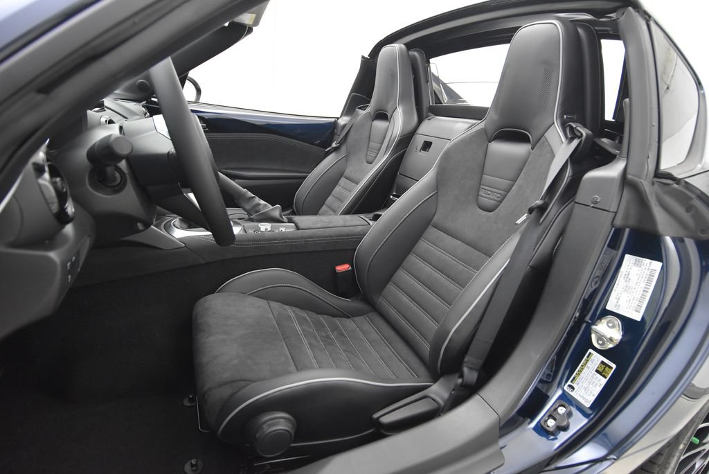 New 2026 MAZDA MX-5 Miata RF Club w/ Weather Package RWD image 25