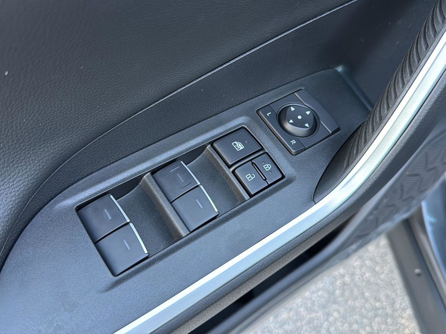 New 2025 Toyota RAV4 XSE image 30