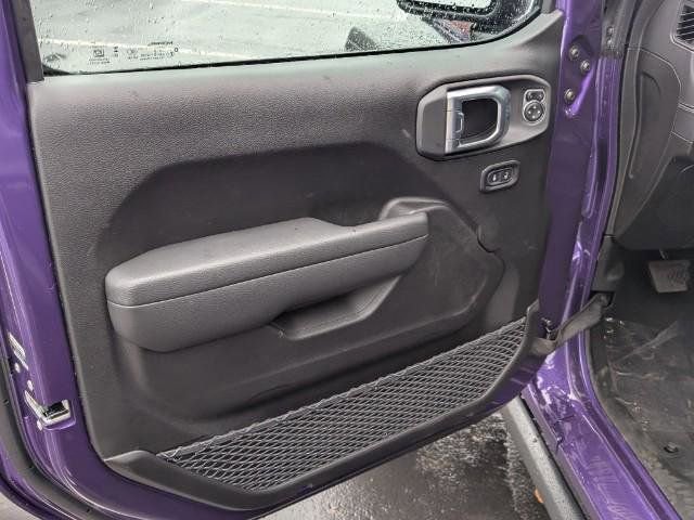 New 2026 Jeep Wrangler Rubicon w/ Xtreme 35 Tire Package image 8