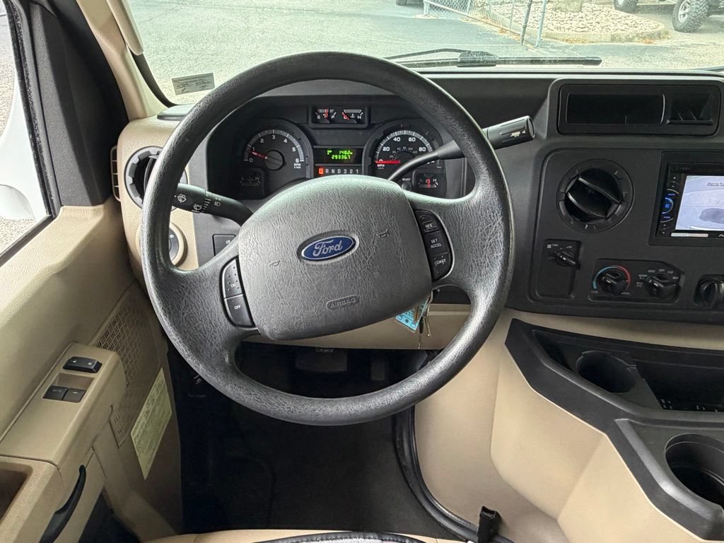 Used 2014 Ford E-450 and Econoline 450 Super Duty w/ Motorhome Prep Package RWD image 27