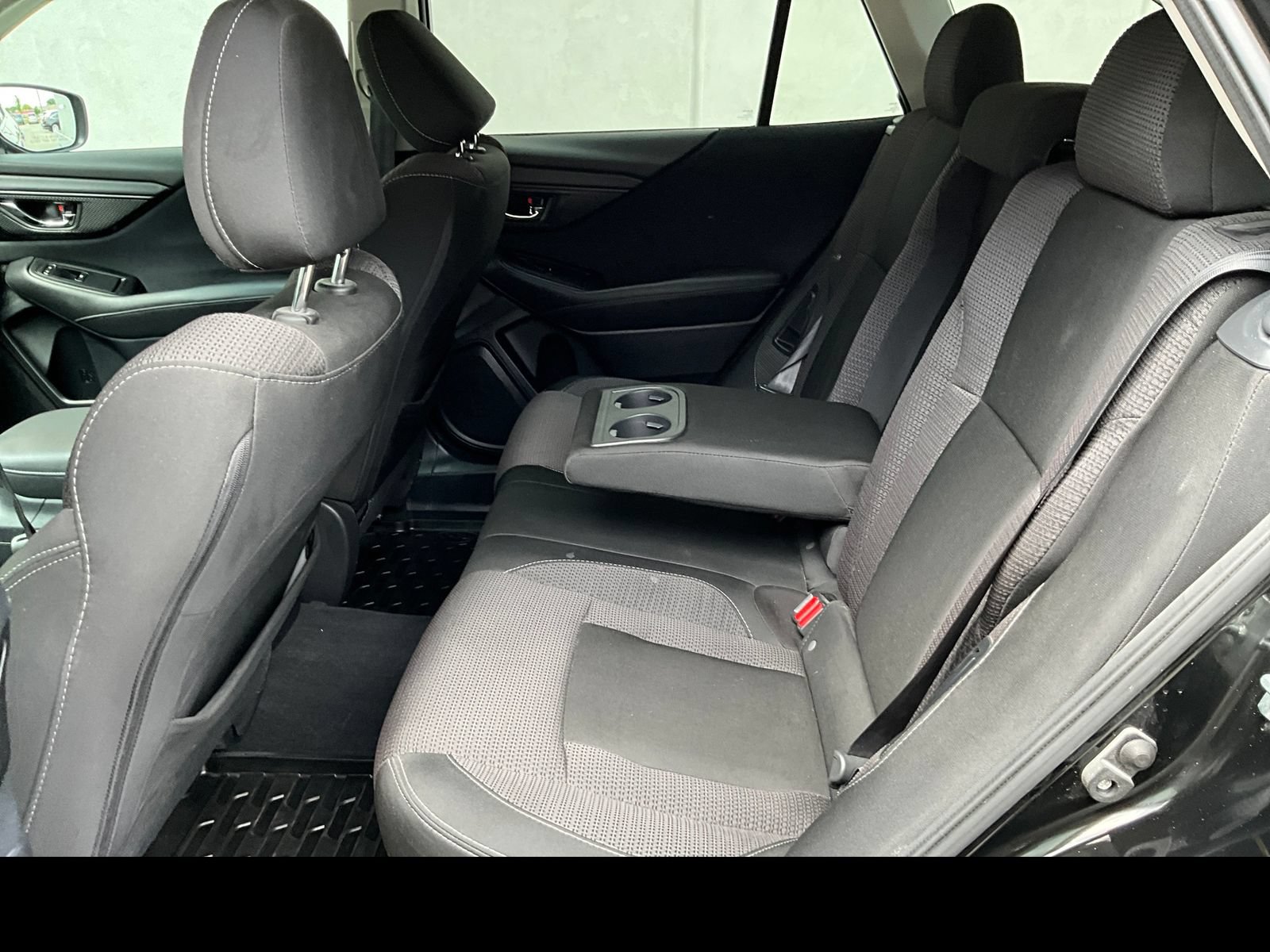 Used 2022 Subaru Outback Premium AWD/4WD image 10