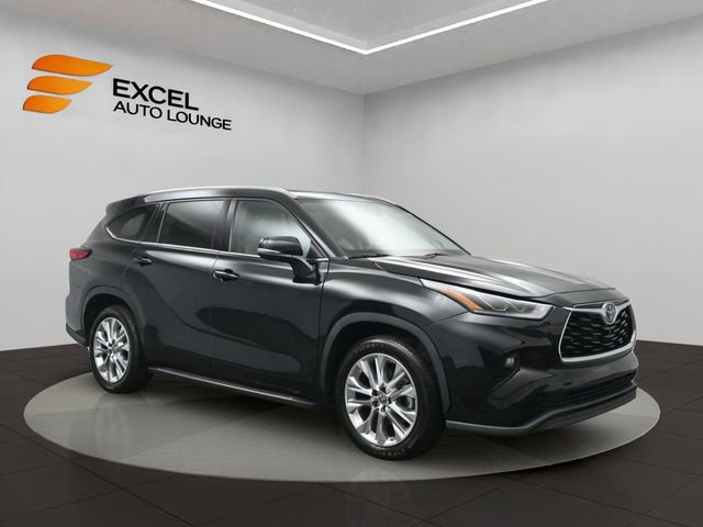 Used 2022 Toyota Highlander Limited image 7