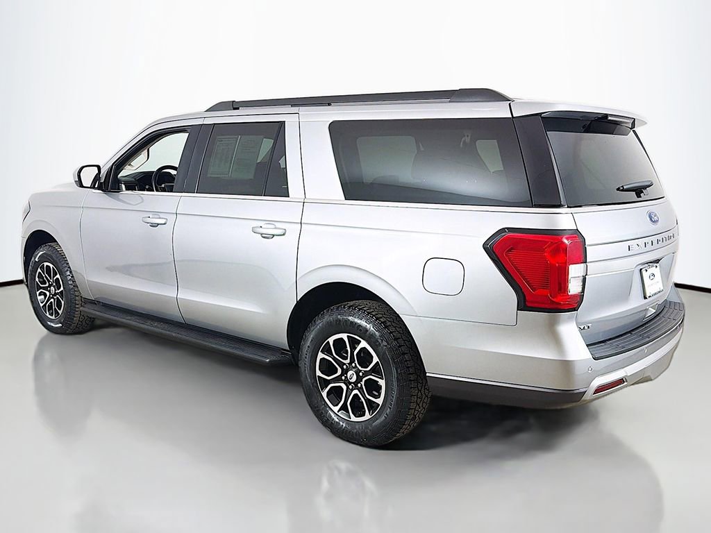 Used 2024 Ford Expedition Max XLT AWD/4WD image 10