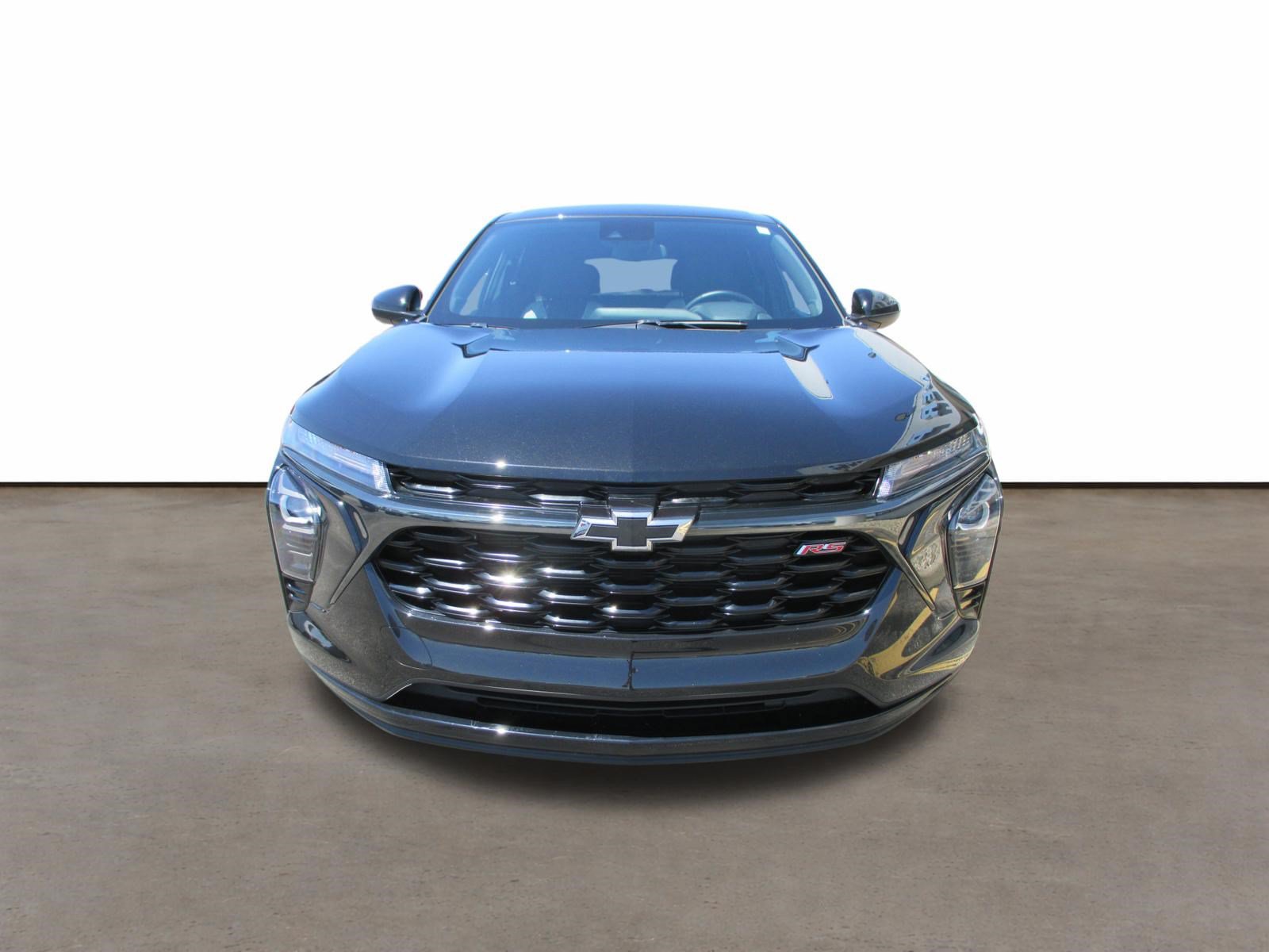 Used 2024 Chevrolet Trax RS FWD image 8