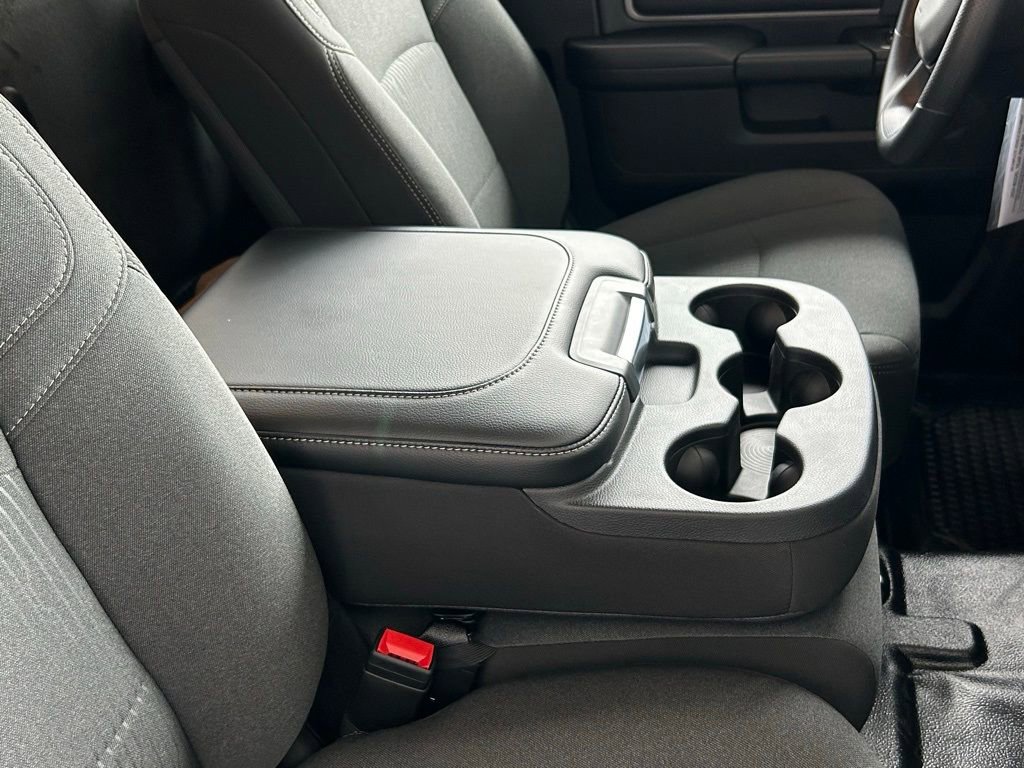 Used 2024 RAM 3500 Tradesman image 23