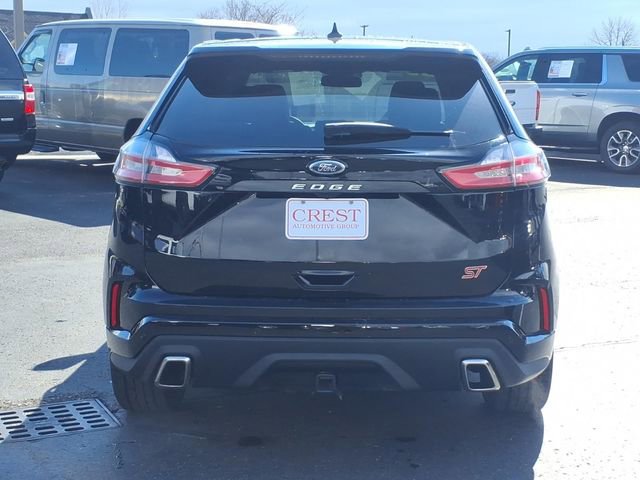 Used 2023 Ford Edge ST image 5