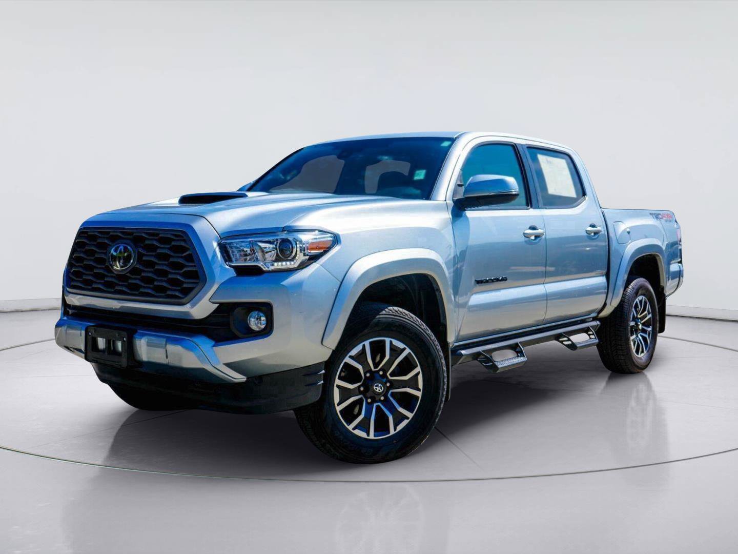 Used 2023 Toyota Tacoma TRD Sport AWD/4WD image 1