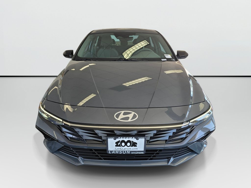 New 2026 Hyundai Elantra SEL Sport Premium FWD image 9