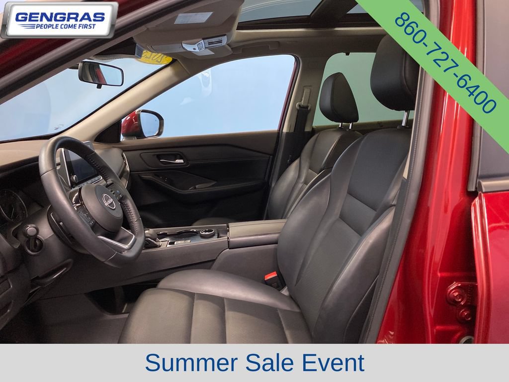 Used 2023 Nissan Rogue SV w/ SV Premium B Package AWD/4WD image 11