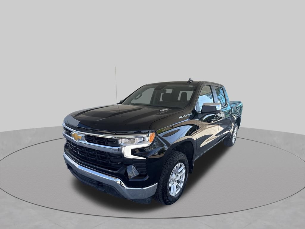 Used 2024 Chevrolet Silverado 1500 LT AWD/4WD image 15