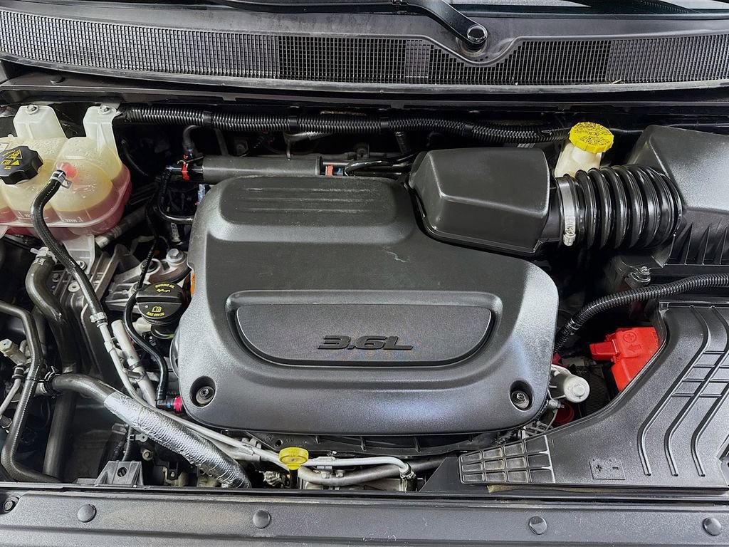 Used 2019 Chrysler Pacifica Touring-L w/ Advanced Safetytec Group FWD image 38