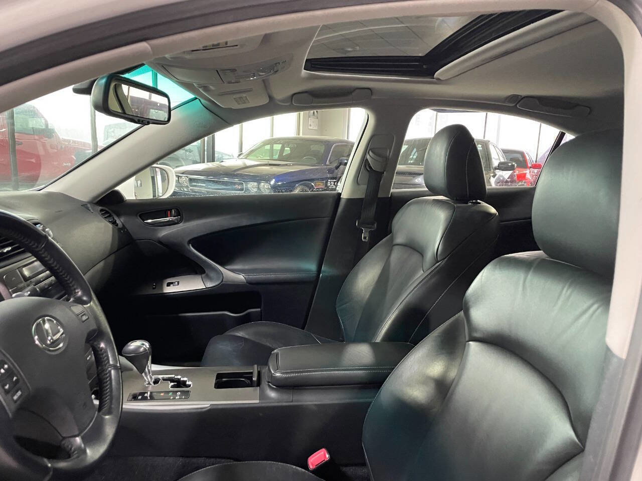 Used 2009 Lexus IS 250 image 14