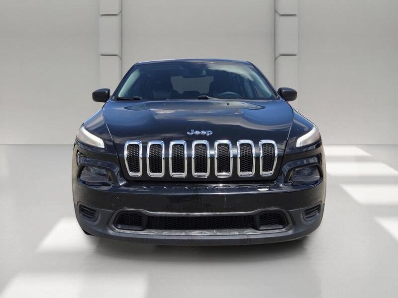 Used 2014 Jeep Cherokee Sport w/ Trailer Tow Group FWD image 8
