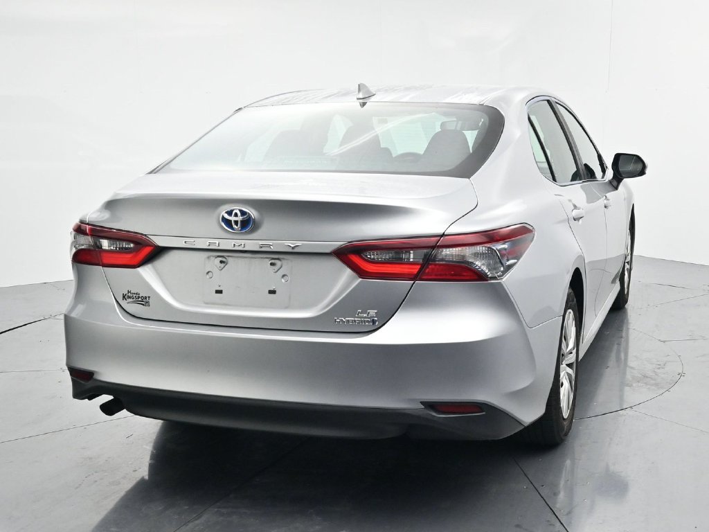 Used 2022 Toyota Camry LE FWD image 6