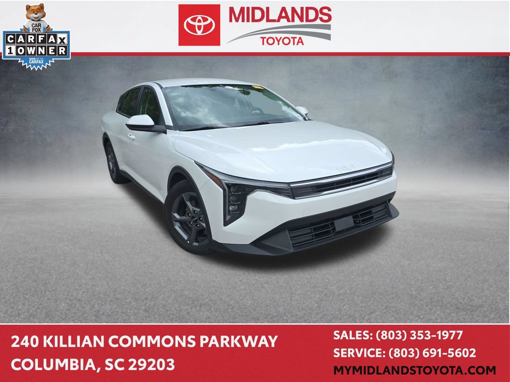 Used 2025 Kia K4 FWD image 1