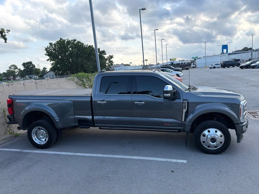 Used 2025 Ford F450 Platinum w/ Platinum Plus Package AWD/4WD image 4