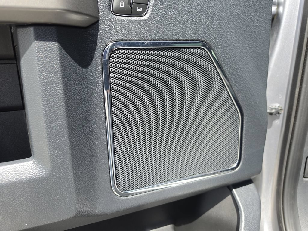 Used 2022 Ford F450 Platinum w/ FX4 Off-Road Package AWD/4WD image 19