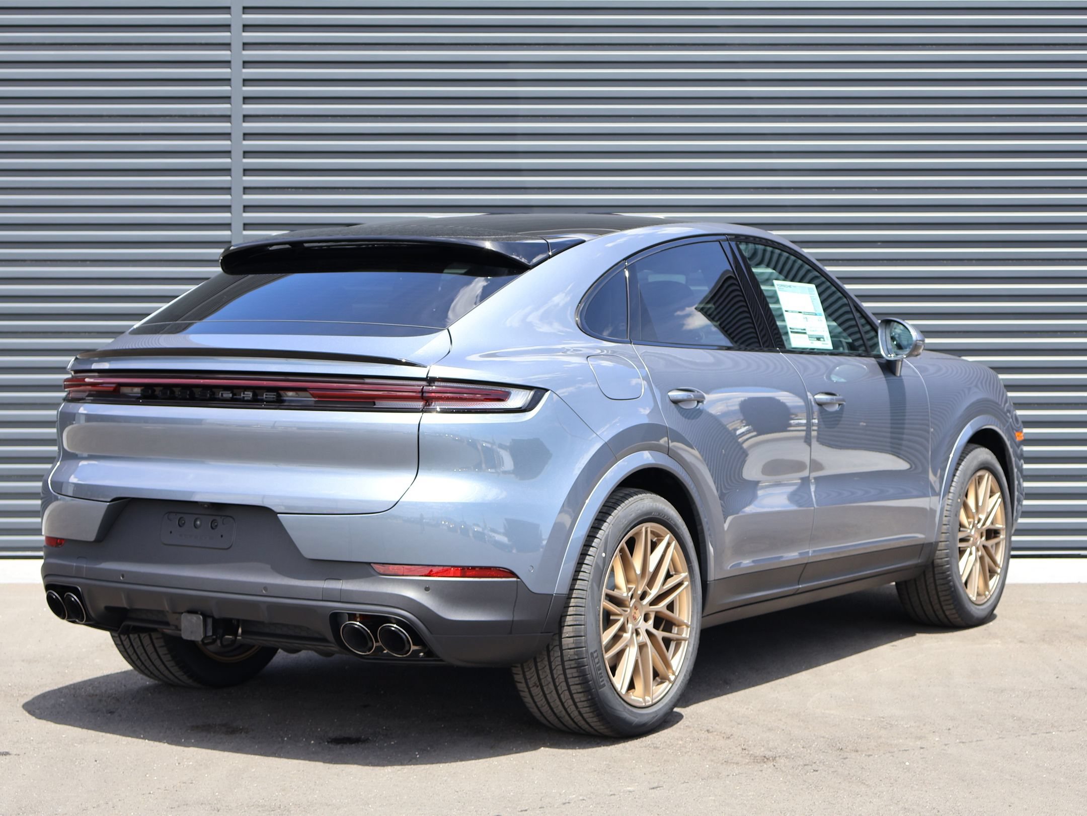 New 2026 Porsche Cayenne Coupe AWD/4WD image 9