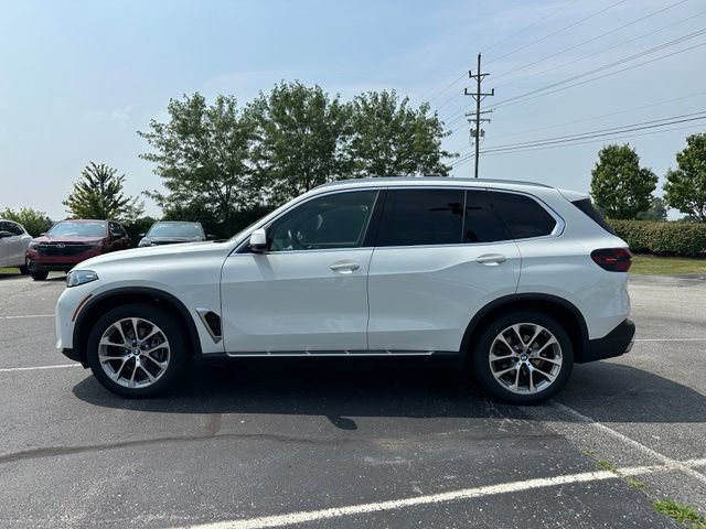 Used 2026 BMW X5 xDrive40i AWD/4WD image 4