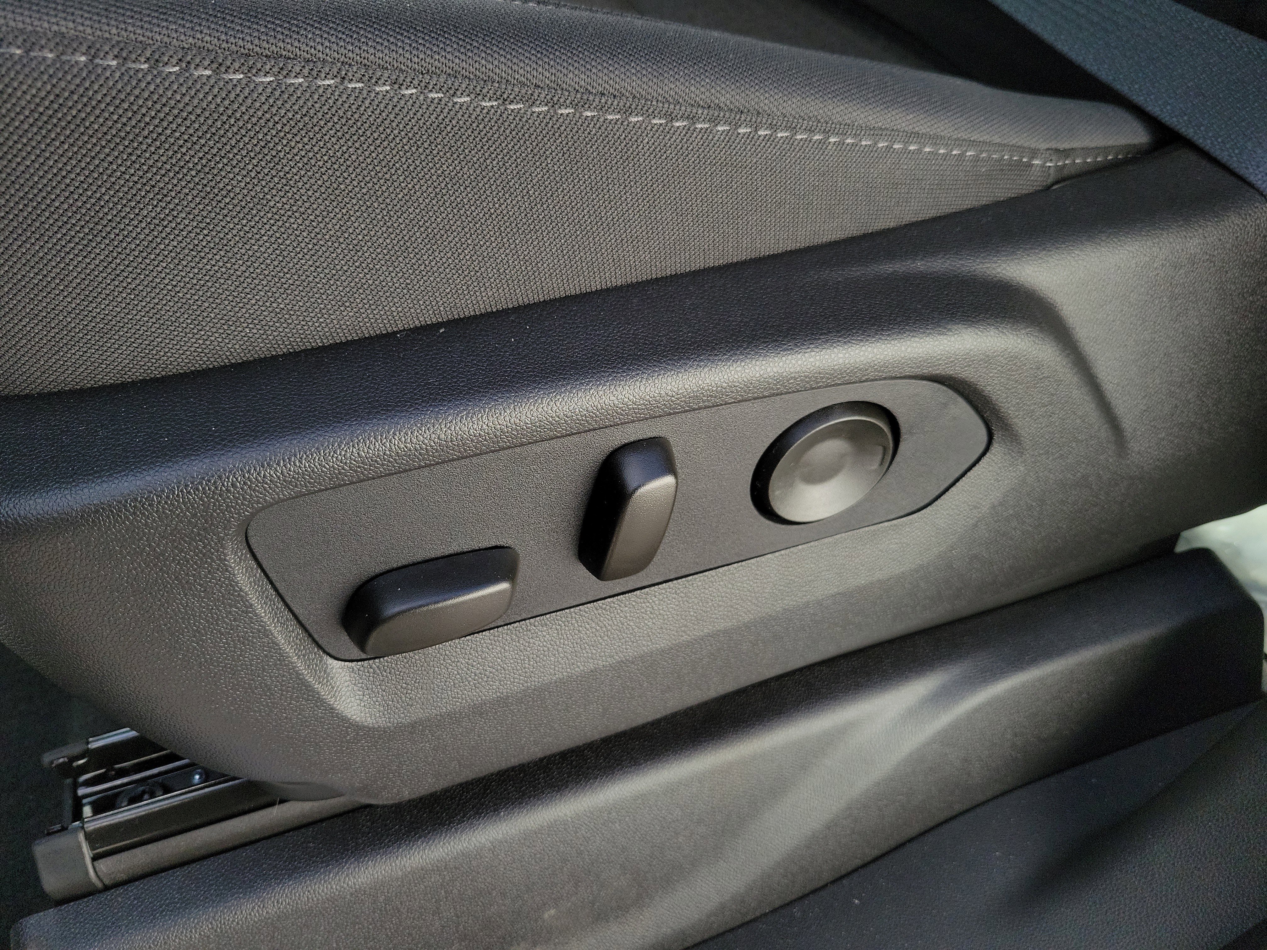 New 2026 GMC Sierra 1500 Elevation image 22