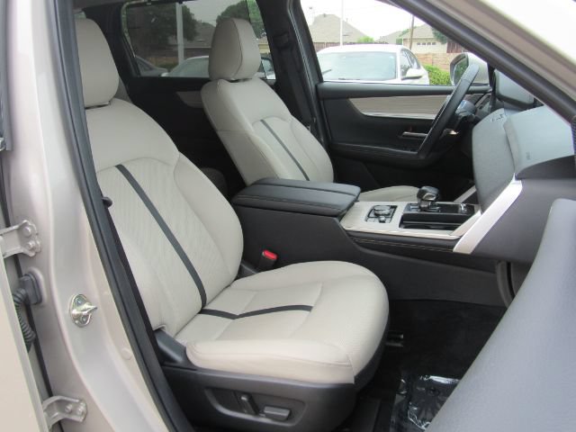 Used 2024 MAZDA CX-90 Plug-In Hybrid w/ Preferred AWD/4WD image 26