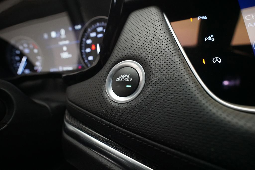 Used 2023 Cadillac XT5 Sportv w/ Technology Package image 33