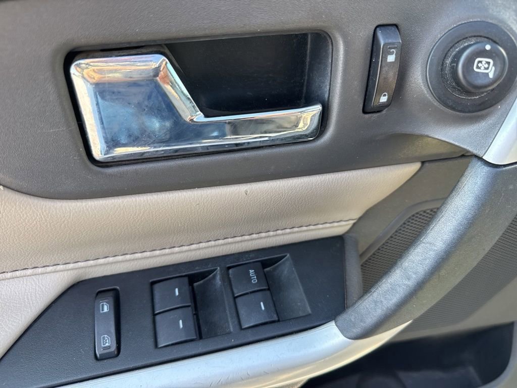 Used 2013 Ford Edge SEL image 22