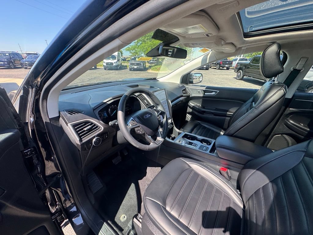 Certified 2024 Ford Edge SEL w/ Convenience Package AWD/4WD image 10