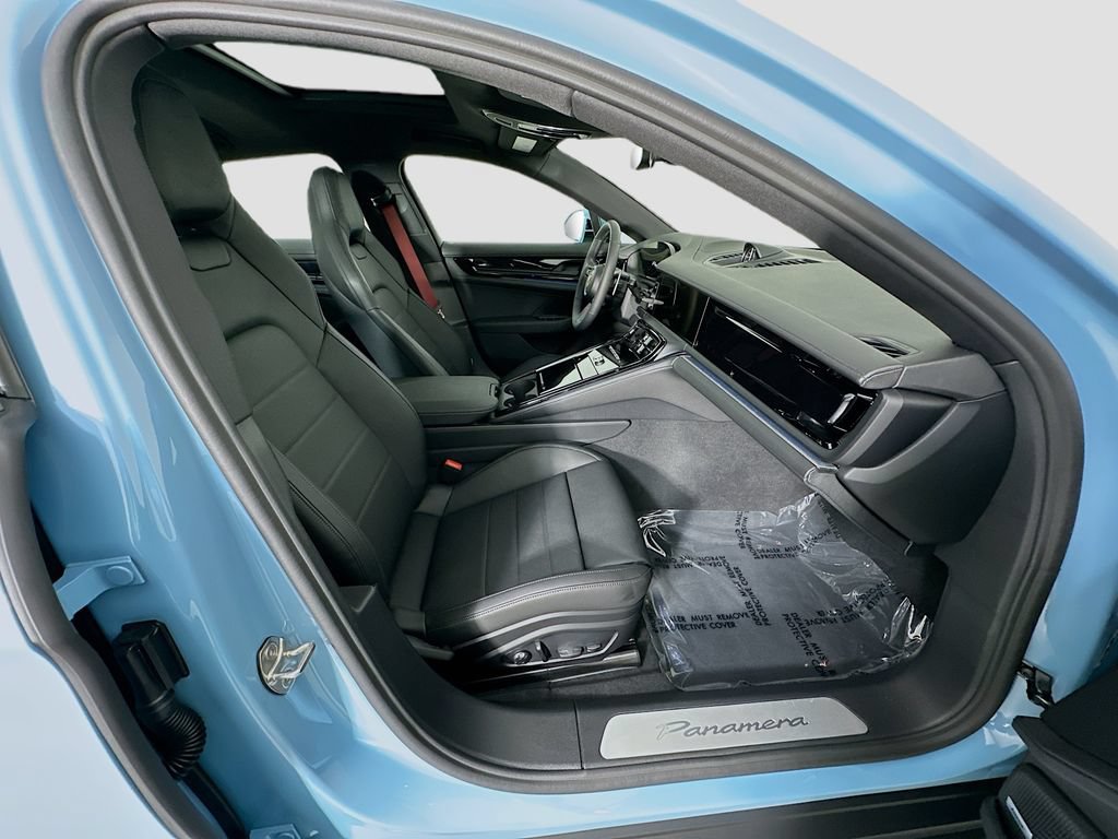 New 2026 Porsche Panamera RWD image 31