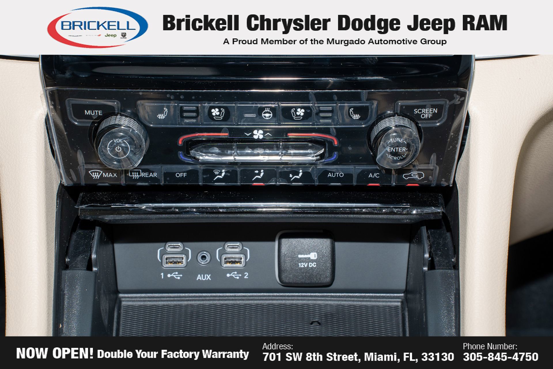 New 2025 Jeep Grand Cherokee Limited w/ Luxury Tech Group II image 24