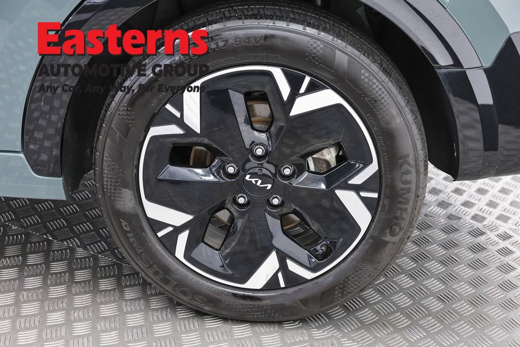 Used 2023 Kia Niro Wind w/ Wind Preserve Package FWD image 32