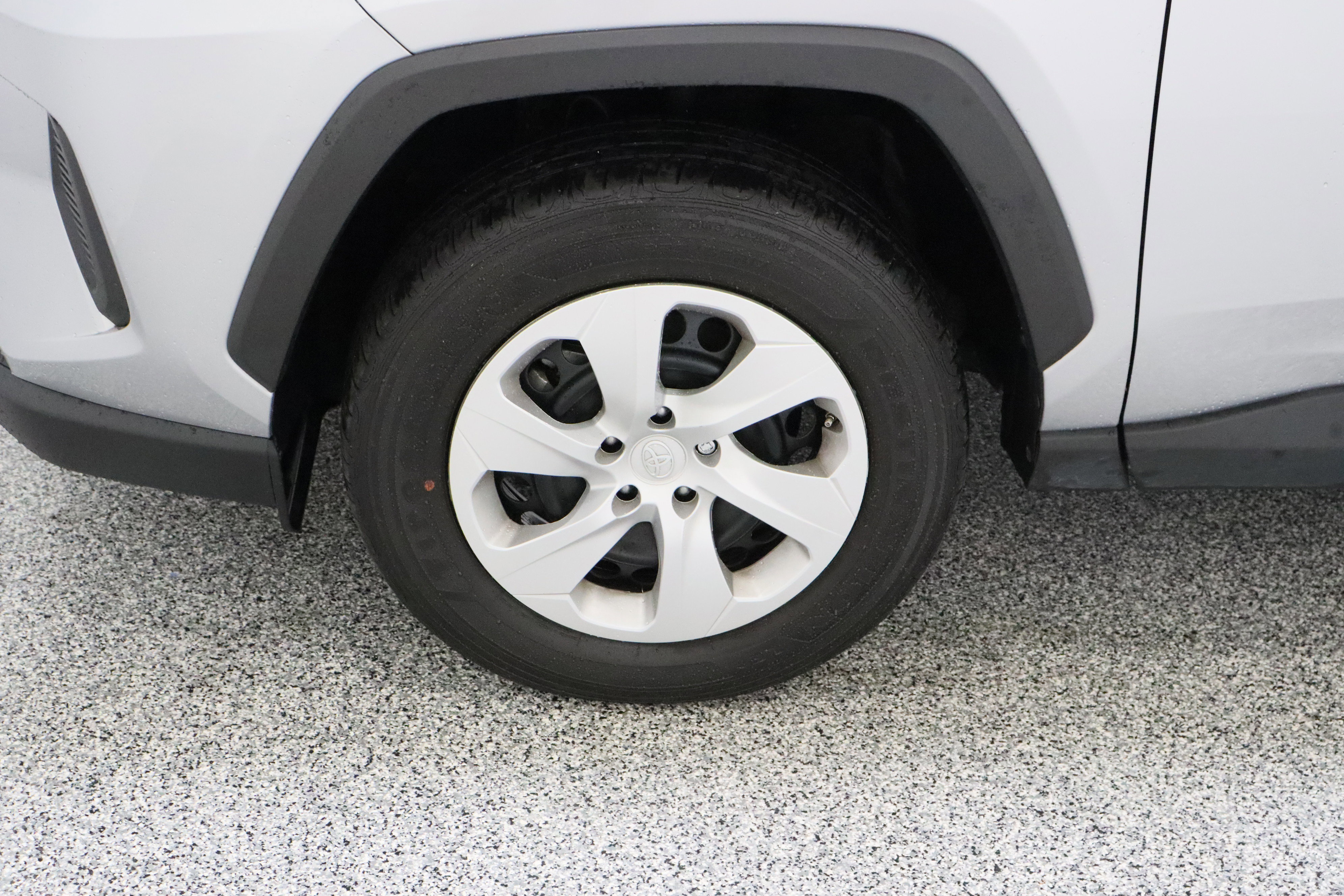 Used 2024 Toyota RAV4 LE image 11