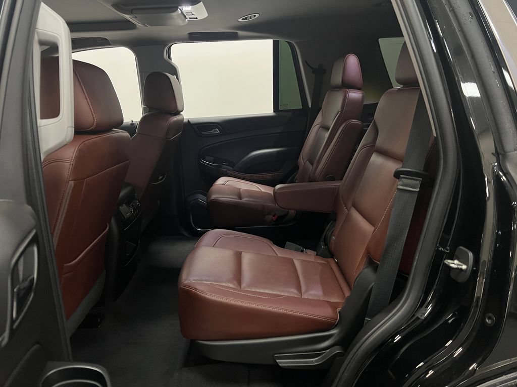 Used 2019 Chevrolet Tahoe Premier w/ Premier Plus Edition AWD/4WD image 28