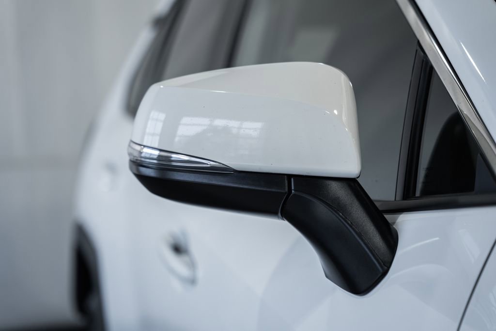 Used 2025 Toyota RAV4 XLE image 11