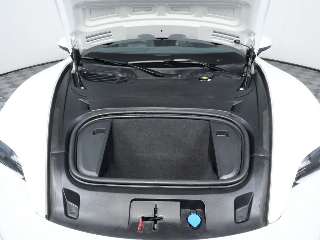 Certified 2022 Porsche Taycan 4S image 31