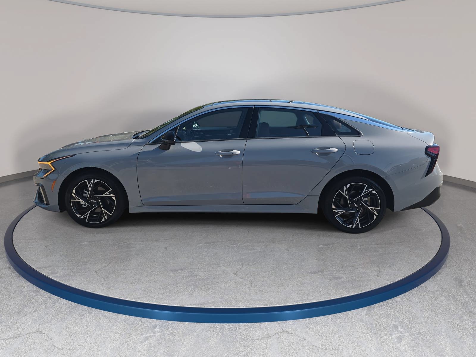 Used 2025 Kia K5 GT-Line w/ GT-Line Premium Package FWD image 8